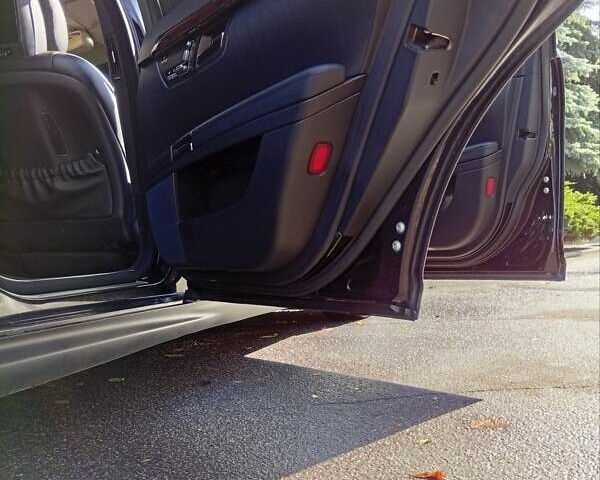 Чорний Мерседес С Клас, об'ємом двигуна 5.5 л та пробігом 235 тис. км за 10999 $, фото 16 на Automoto.ua