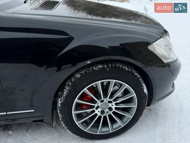 Черный Мерседес С Класс, объемом двигателя 3.5 л и пробегом 108 тыс. км за 14900 $, фото 4 на Automoto.ua