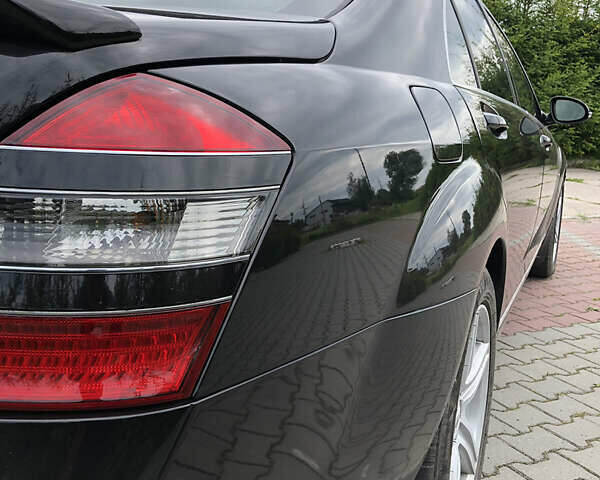 Черный Мерседес С Класс, объемом двигателя 3.5 л и пробегом 390 тыс. км за 11500 $, фото 8 на Automoto.ua