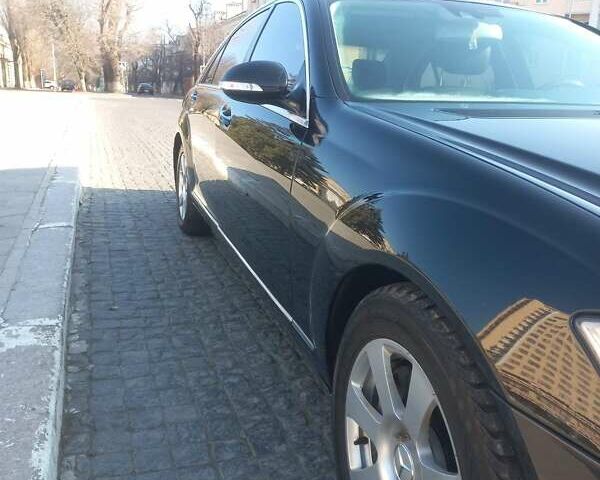 Черный Мерседес С Класс, объемом двигателя 5.46 л и пробегом 302 тыс. км за 8000 $, фото 11 на Automoto.ua