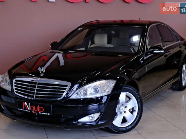 Чорний Мерседес С Клас, об'ємом двигуна 4.7 л та пробігом 218 тис. км за 8900 $, фото 16 на Automoto.ua