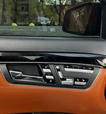 Черный Мерседес С Класс, объемом двигателя 5.5 л и пробегом 305 тыс. км за 14300 $, фото 8 на Automoto.ua