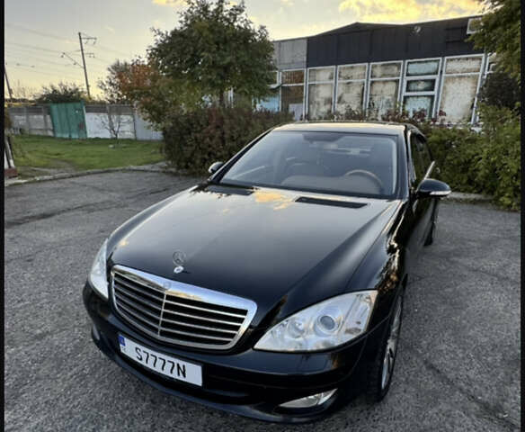 Черный Мерседес С Класс, объемом двигателя 2.99 л и пробегом 300 тыс. км за 10500 $, фото 11 на Automoto.ua