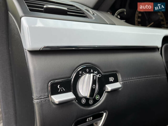 Черный Мерседес С Класс, объемом двигателя 5.5 л и пробегом 81 тыс. км за 33000 $, фото 24 на Automoto.ua