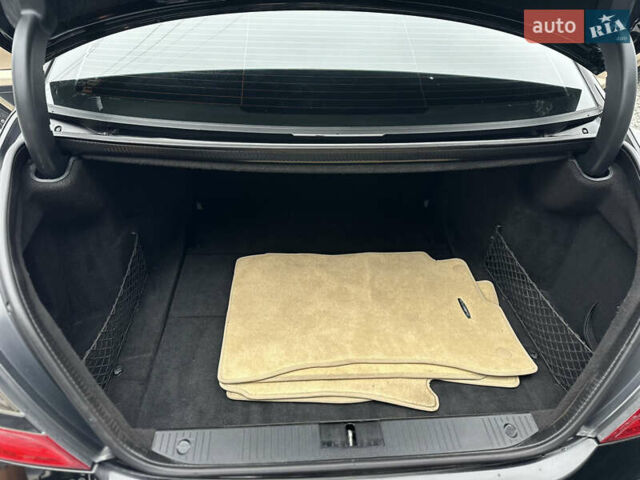 Чорний Мерседес С Клас, об'ємом двигуна 3.5 л та пробігом 220 тис. км за 10800 $, фото 33 на Automoto.ua