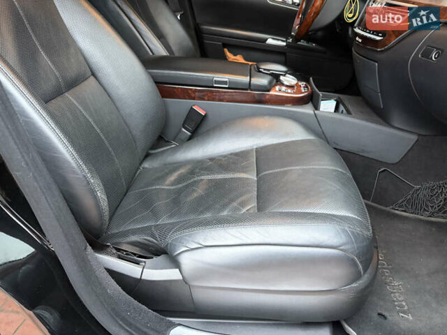 Чорний Мерседес С Клас, об'ємом двигуна 0 л та пробігом 364 тис. км за 11000 $, фото 13 на Automoto.ua