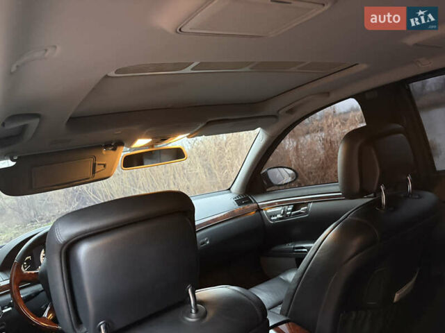 Чорний Мерседес С Клас, об'ємом двигуна 0 л та пробігом 364 тис. км за 11000 $, фото 21 на Automoto.ua