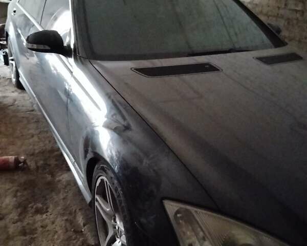 Черный Мерседес С Класс, объемом двигателя 5.46 л и пробегом 120 тыс. км за 6200 $, фото 5 на Automoto.ua