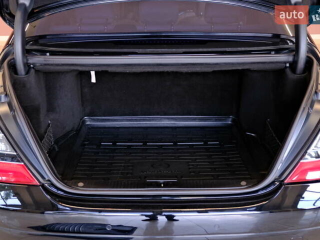 Чорний Мерседес С Клас, об'ємом двигуна 4.7 л та пробігом 218 тис. км за 8900 $, фото 60 на Automoto.ua