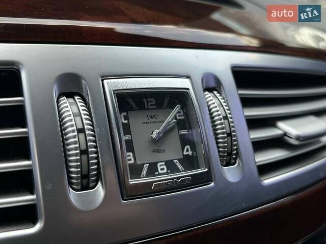 Черный Мерседес С Класс, объемом двигателя 6.21 л и пробегом 150 тыс. км за 16990 $, фото 43 на Automoto.ua