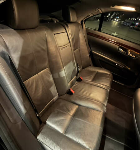 Черный Мерседес С Класс, объемом двигателя 5.5 л и пробегом 176 тыс. км за 8499 $, фото 50 на Automoto.ua