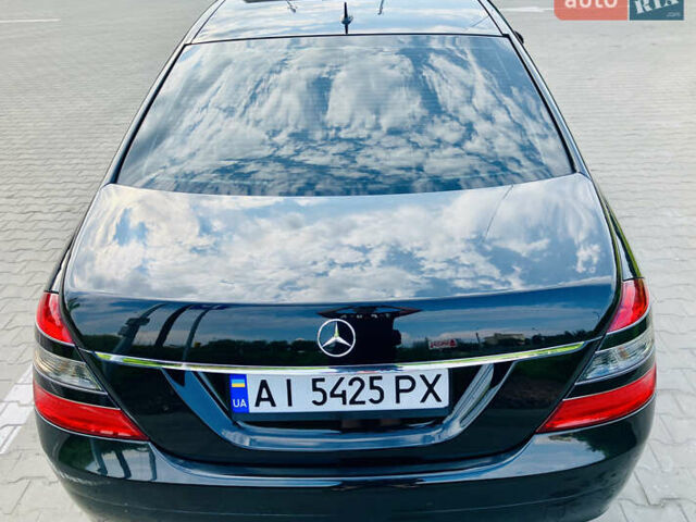 Черный Мерседес С Класс, объемом двигателя 3 л и пробегом 304 тыс. км за 13500 $, фото 5 на Automoto.ua