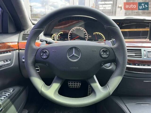 Черный Мерседес С Класс, объемом двигателя 6.21 л и пробегом 150 тыс. км за 16990 $, фото 27 на Automoto.ua