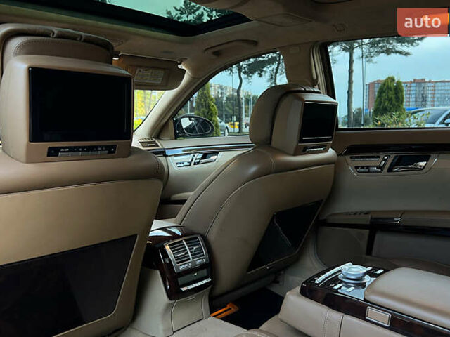 Мерседес С Класс 2007 в Львове на Automoto.ua Черный Мерседес С Класс, объемом двигателя 5.5 л и пробегом 29 тыс. км за 30900 $, фото 16 на Automoto.ua