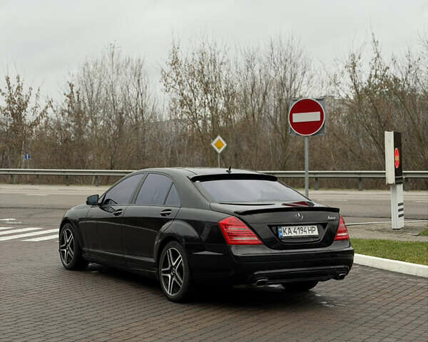 Чорний Мерседес С Клас, об'ємом двигуна 5.46 л та пробігом 160 тис. км за 9990 $, фото 10 на Automoto.ua