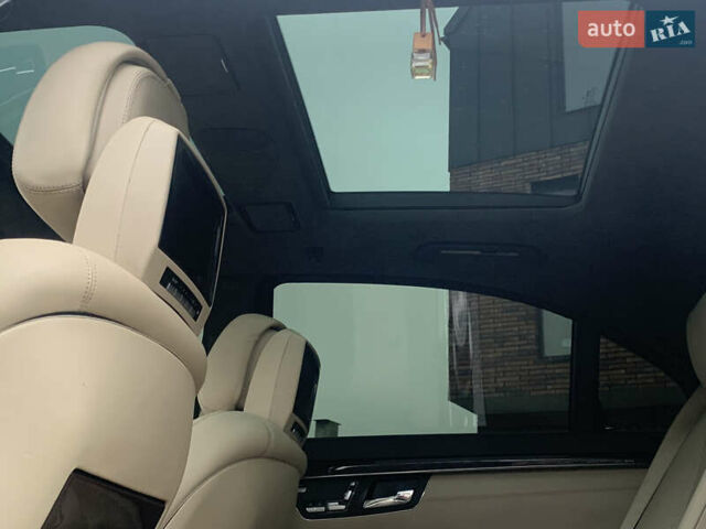 Черный Мерседес С Класс, объемом двигателя 5.51 л и пробегом 249 тыс. км за 14000 $, фото 21 на Automoto.ua