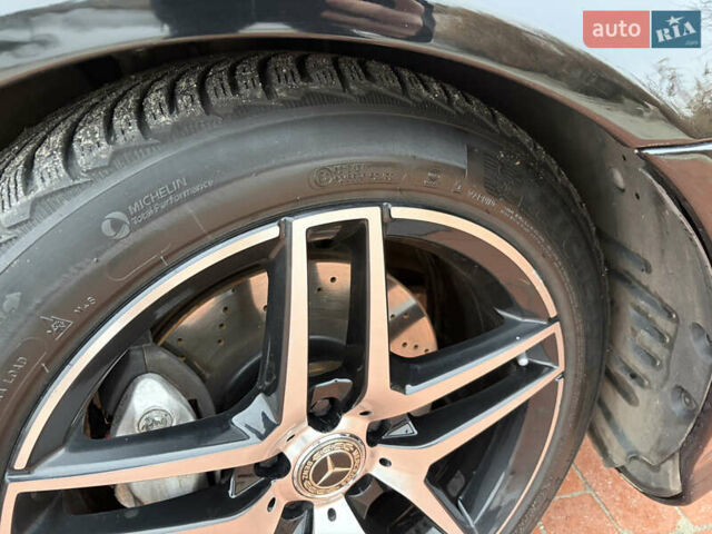 Чорний Мерседес С Клас, об'ємом двигуна 0 л та пробігом 364 тис. км за 11000 $, фото 27 на Automoto.ua