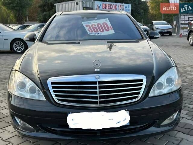 Черный Мерседес С Класс, объемом двигателя 5.5 л и пробегом 205 тыс. км за 11400 $, фото 24 на Automoto.ua
