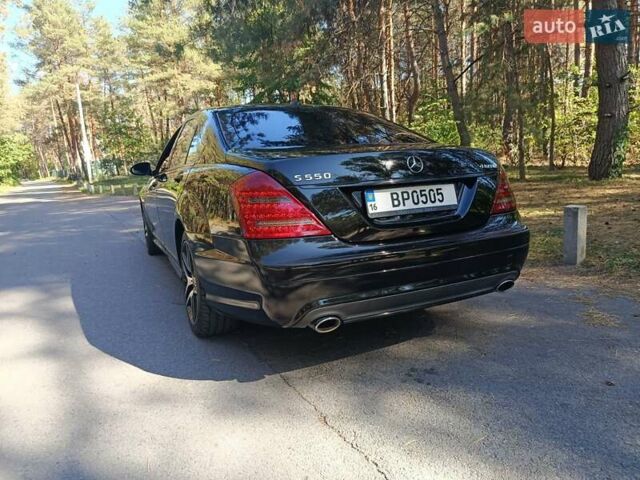 Чорний Мерседес С Клас, об'ємом двигуна 5.46 л та пробігом 351 тис. км за 12600 $, фото 12 на Automoto.ua