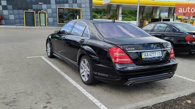 Черный Мерседес С Класс, объемом двигателя 5.5 л и пробегом 288 тыс. км за 11999 $, фото 10 на Automoto.ua