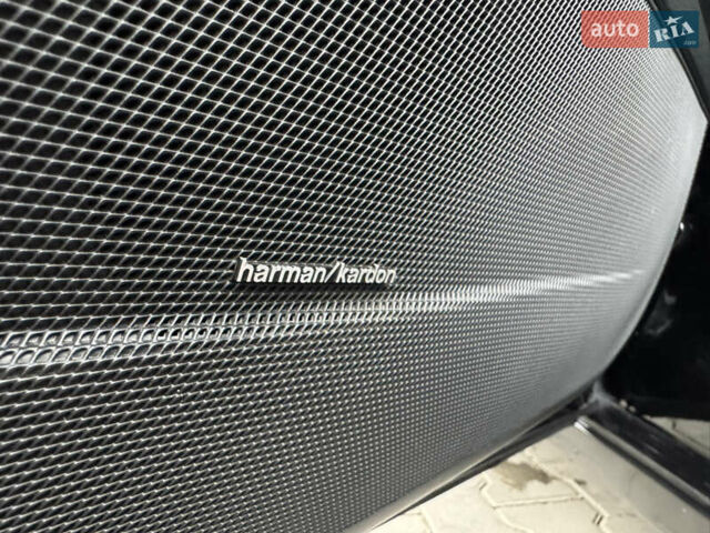 Черный Мерседес С Класс, объемом двигателя 3.5 л и пробегом 217 тыс. км за 10300 $, фото 75 на Automoto.ua