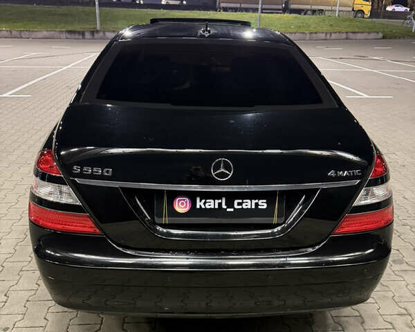 Черный Мерседес С Класс, объемом двигателя 5.5 л и пробегом 176 тыс. км за 8499 $, фото 67 на Automoto.ua