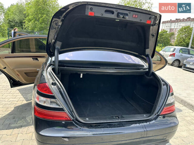 Черный Мерседес С Класс, объемом двигателя 0 л и пробегом 330 тыс. км за 10000 $, фото 10 на Automoto.ua