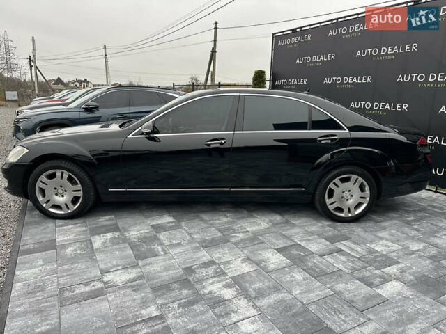 Чорний Мерседес С Клас, об'ємом двигуна 3.5 л та пробігом 220 тис. км за 10800 $, фото 2 на Automoto.ua