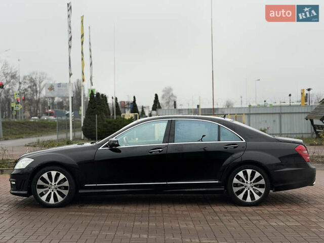 Черный Мерседес С Класс, объемом двигателя 5.46 л и пробегом 295 тыс. км за 13200 $, фото 7 на Automoto.ua