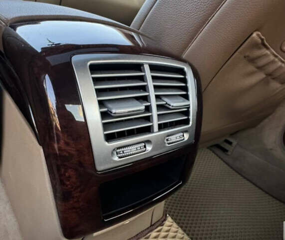 Черный Мерседес С Класс, объемом двигателя 2.99 л и пробегом 300 тыс. км за 10200 $, фото 18 на Automoto.ua