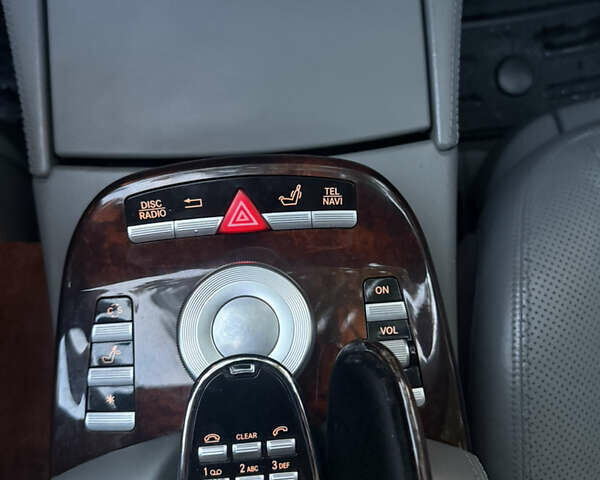 Чорний Мерседес С Клас, об'ємом двигуна 5.5 л та пробігом 155 тис. км за 16800 $, фото 26 на Automoto.ua