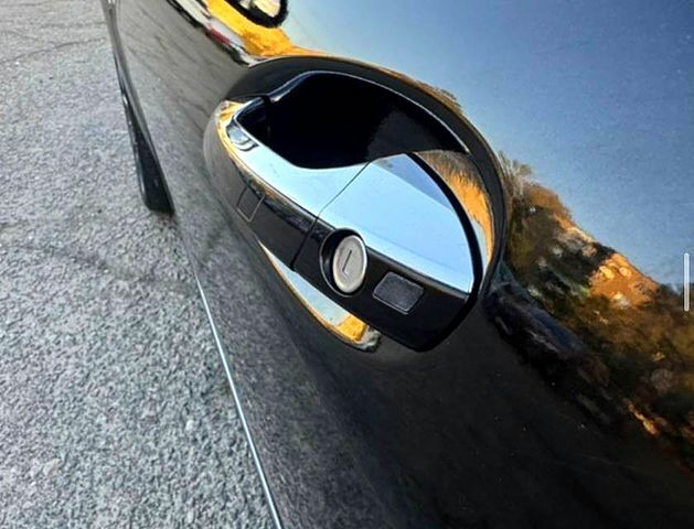 Черный Мерседес С Класс, объемом двигателя 3 л и пробегом 300 тыс. км за 10200 $, фото 8 на Automoto.ua