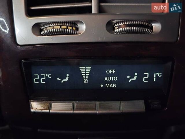 Черный Мерседес С Класс, объемом двигателя 5.46 л и пробегом 266 тыс. км за 10989 $, фото 24 на Automoto.ua