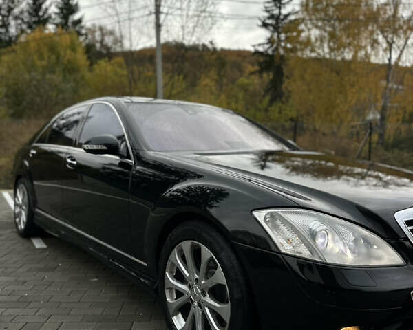 Чорний Мерседес С Клас, об'ємом двигуна 5.46 л та пробігом 270 тис. км за 10950 $, фото 10 на Automoto.ua