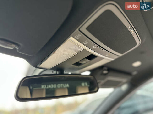 Чорний Мерседес С Клас, об'ємом двигуна 3.5 л та пробігом 220 тис. км за 10800 $, фото 41 на Automoto.ua