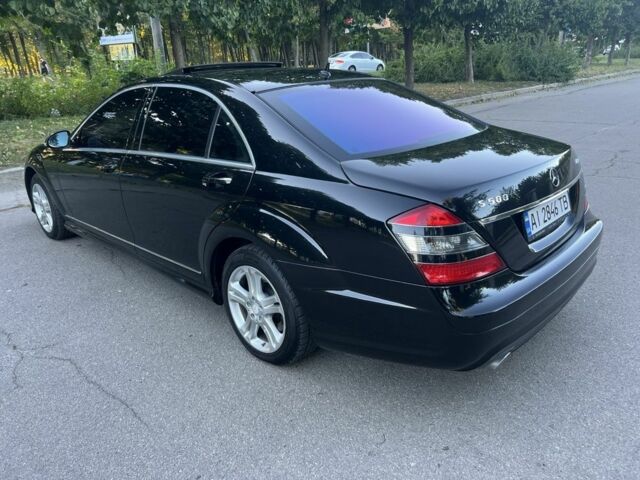 Чорний Мерседес С Клас, об'ємом двигуна 5.5 л та пробігом 500 тис. км за 7650 $, фото 7 на Automoto.ua
