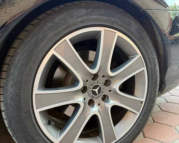 Чорний Мерседес С Клас, об'ємом двигуна 5.5 л та пробігом 240 тис. км за 12200 $, фото 12 на Automoto.ua