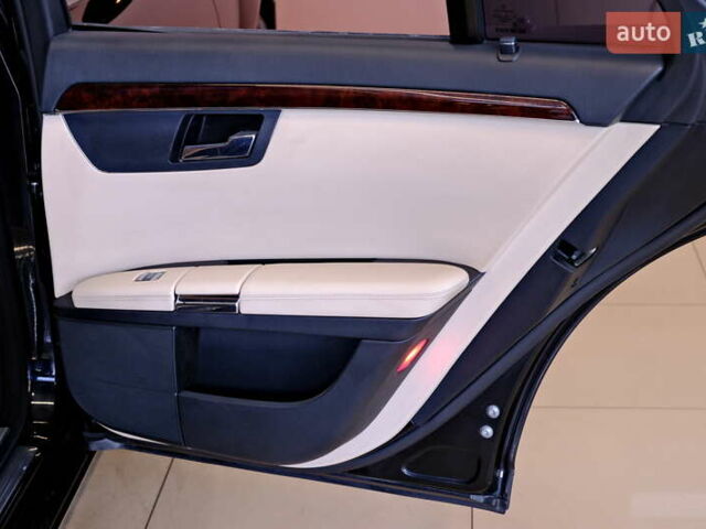 Чорний Мерседес С Клас, об'ємом двигуна 4.7 л та пробігом 218 тис. км за 8900 $, фото 47 на Automoto.ua