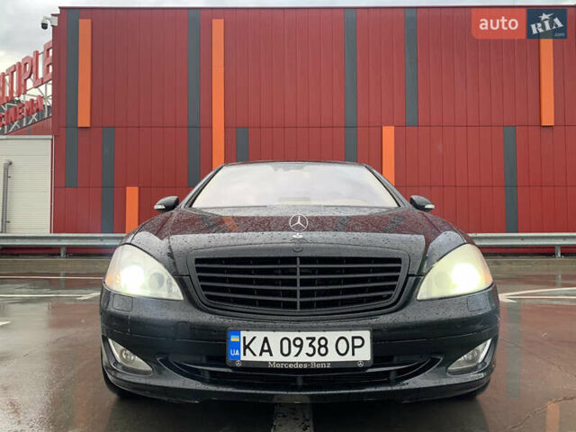 Мерседес С Класс 2007 в Киеве на Automoto.ua Черный Мерседес С Класс, объемом двигателя 5.5 л и пробегом 250 тыс. км за 7750 $, фото 11 на Automoto.ua