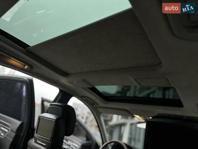 Черный Мерседес С Класс, объемом двигателя 5.46 л и пробегом 270 тыс. км за 8700 $, фото 34 на Automoto.ua