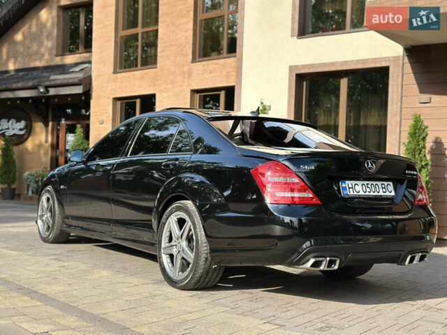 Мерседес С Класс 2007 в Львове на Automoto.ua Черный Мерседес С Класс, объемом двигателя 5.46 л и пробегом 189 тыс. км за 20000 $, фото 2 на Automoto.ua