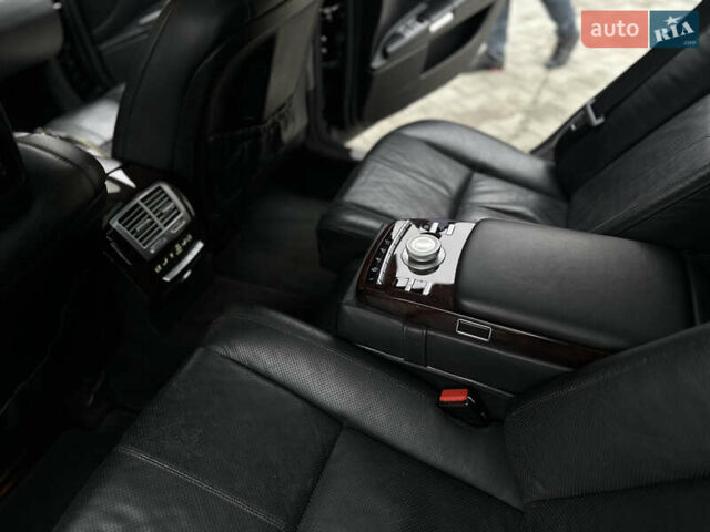 Черный Мерседес С Класс, объемом двигателя 5.46 л и пробегом 270 тыс. км за 8700 $, фото 23 на Automoto.ua