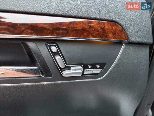 Чорний Мерседес С Клас, об'ємом двигуна 0 л та пробігом 364 тис. км за 11000 $, фото 19 на Automoto.ua