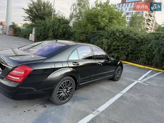 Мерседес С Класс 2007 в Ужгороде на Automoto.ua Черный Мерседес С Класс, объемом двигателя 4.7 л и пробегом 300 тыс. км за 11000 $, фото 11 на Automoto.ua