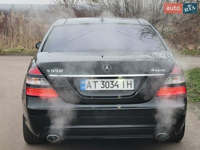 Черный Мерседес С Класс, объемом двигателя 5.5 л и пробегом 300 тыс. км за 9999 $, фото 8 на Automoto.ua
