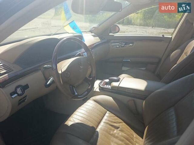 Мерседес С Класс 2007 в Луцке на Automoto.ua Черный Мерседес С Класс, объемом двигателя 5.51 л и пробегом 88 тыс. км за 30000 $, фото 6 на Automoto.ua