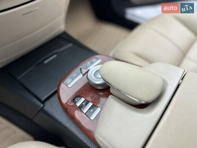 Чорний Мерседес С Клас, об'ємом двигуна 3.5 л та пробігом 220 тис. км за 10800 $, фото 39 на Automoto.ua