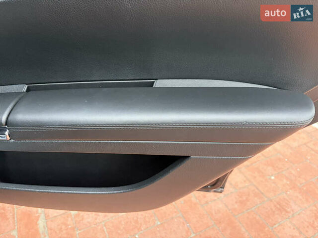 Чорний Мерседес С Клас, об'ємом двигуна 0 л та пробігом 364 тис. км за 11000 $, фото 9 на Automoto.ua