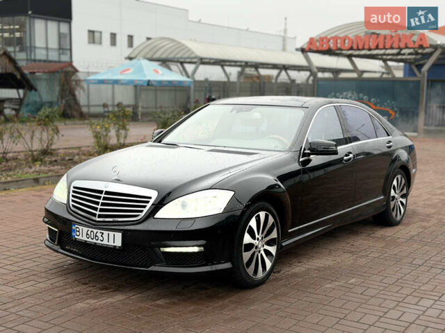 Черный Мерседес С Класс, объемом двигателя 5.46 л и пробегом 295 тыс. км за 13200 $, фото 4 на Automoto.ua
