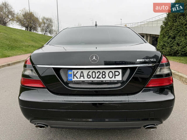 Черный Мерседес С Класс, объемом двигателя 3.5 л и пробегом 305 тыс. км за 7800 $, фото 4 на Automoto.ua